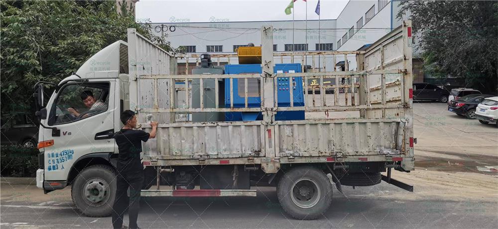 金屬破碎之銅線加工機發貨3.jpg